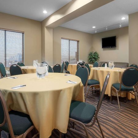 Americinn By Wyndham Rochester Dış mekan fotoğraf
